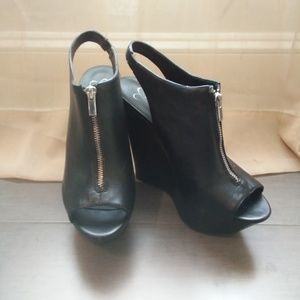 Black  Wedge Zipper Heels